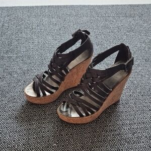 Tory Burch Leather Strap Wedge Sandals Size 5